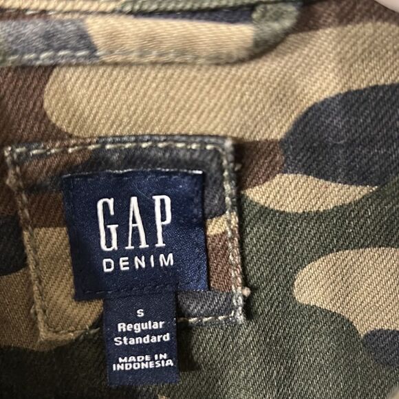 Gap Girls Camo Girls Cropped Jeans Jacket(Size Small) - Picture 6 of 7